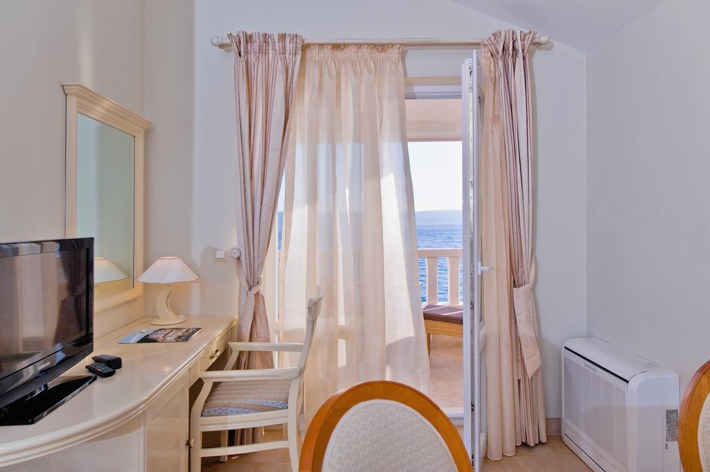 Hotel Sunceva Postelja Brela Dış mekan fotoğraf